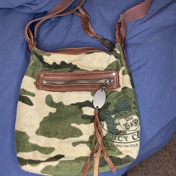 Vintage Y2K Juicy Couture crossbody - Picture 11 of 11
